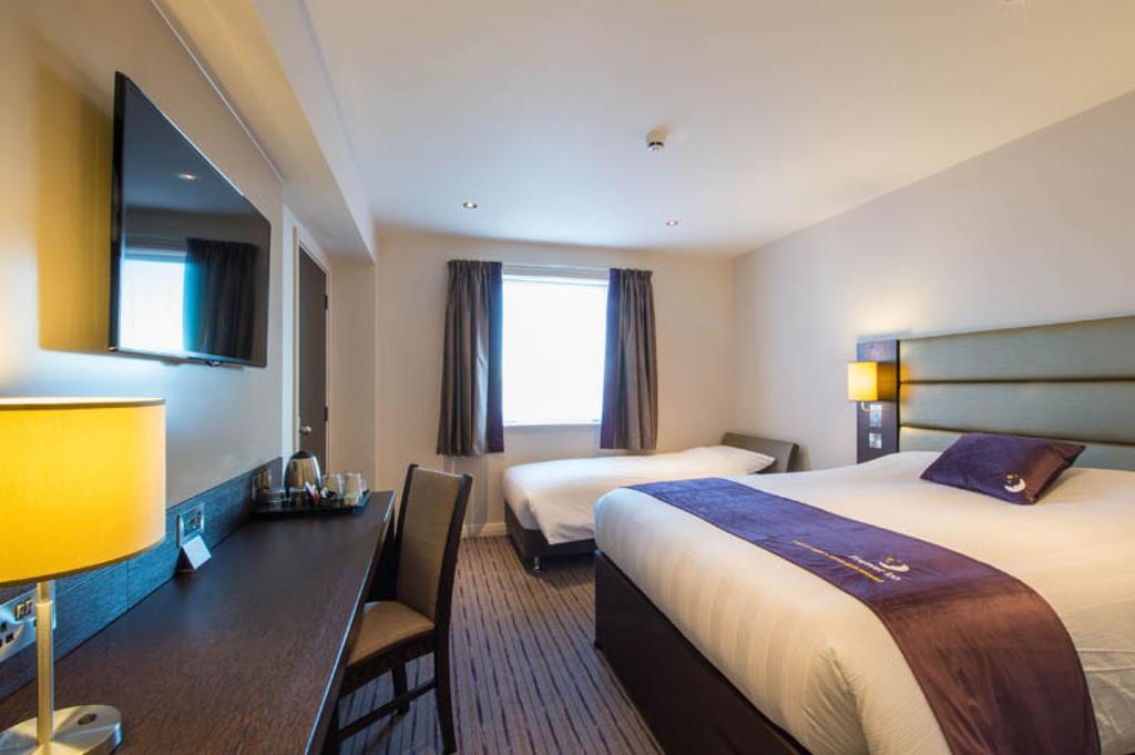 Premier Inn Basildon East Mayne Eksteriør billede