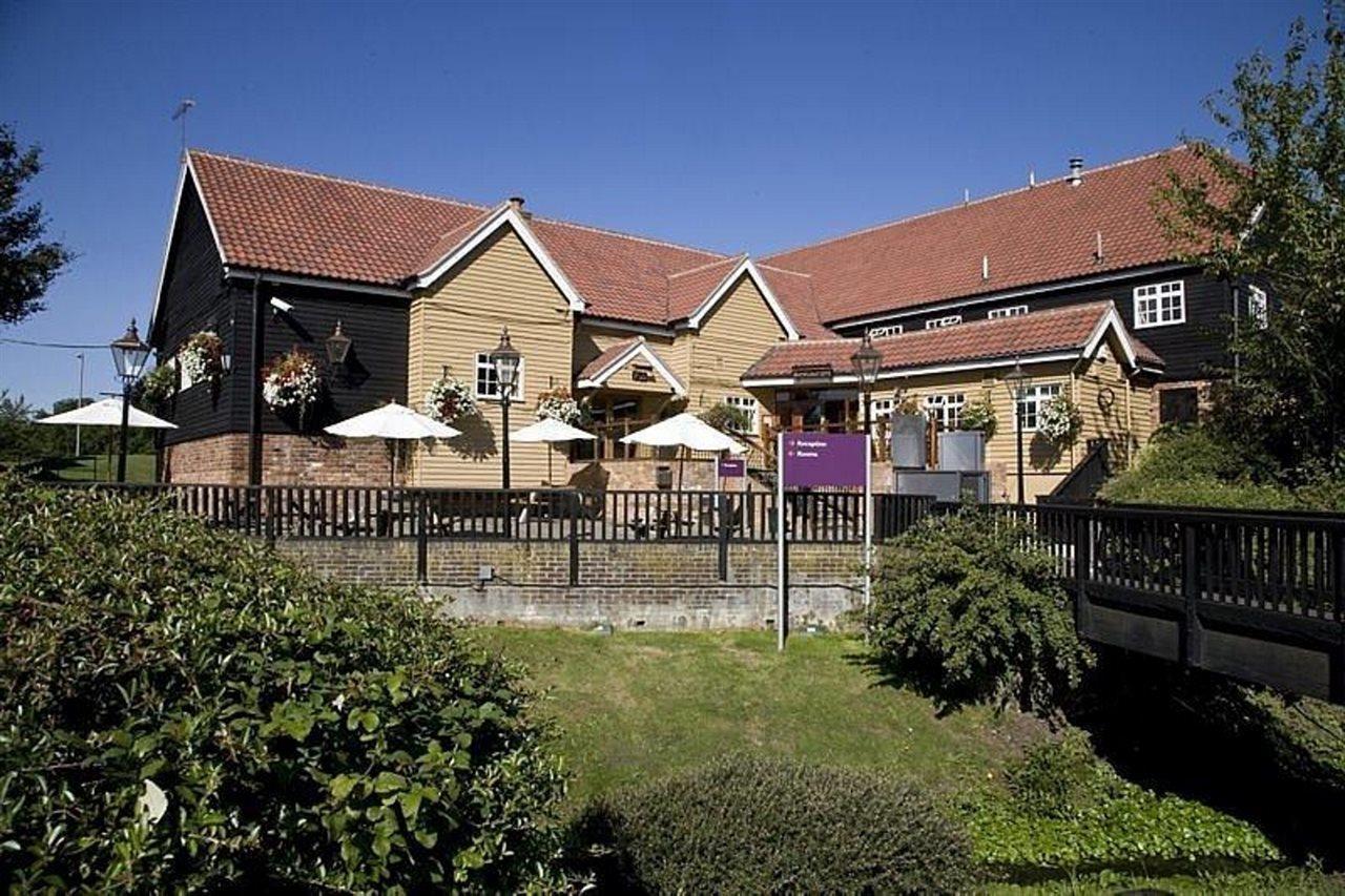 Premier Inn Basildon East Mayne Eksteriør billede